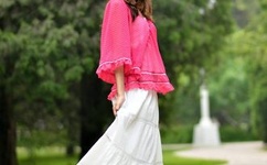 非洲大猪和非洲女人配